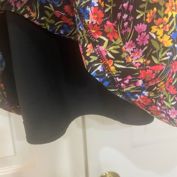 Vince Camuto Floral Off Shoulder Shift Dress Size 8 - Picture 7 of 7